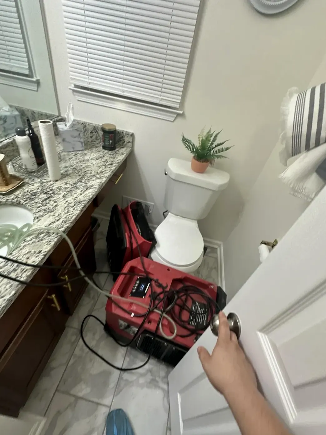 Water damage drying and antimicrobial fogging in Conyers, GA (4)