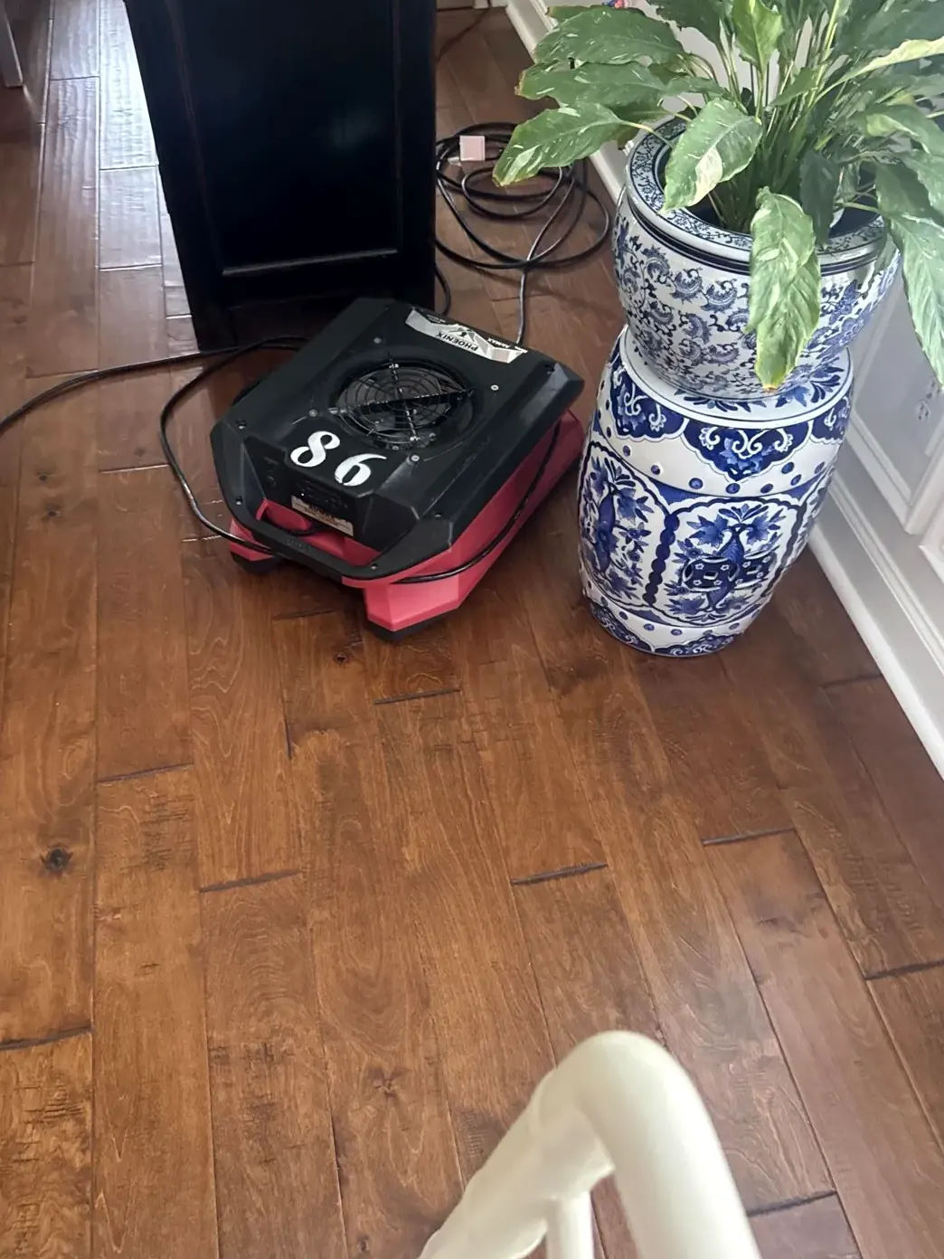 Dehumidifiers and air movers drying hardwood floors in Suwanee, GA (3)