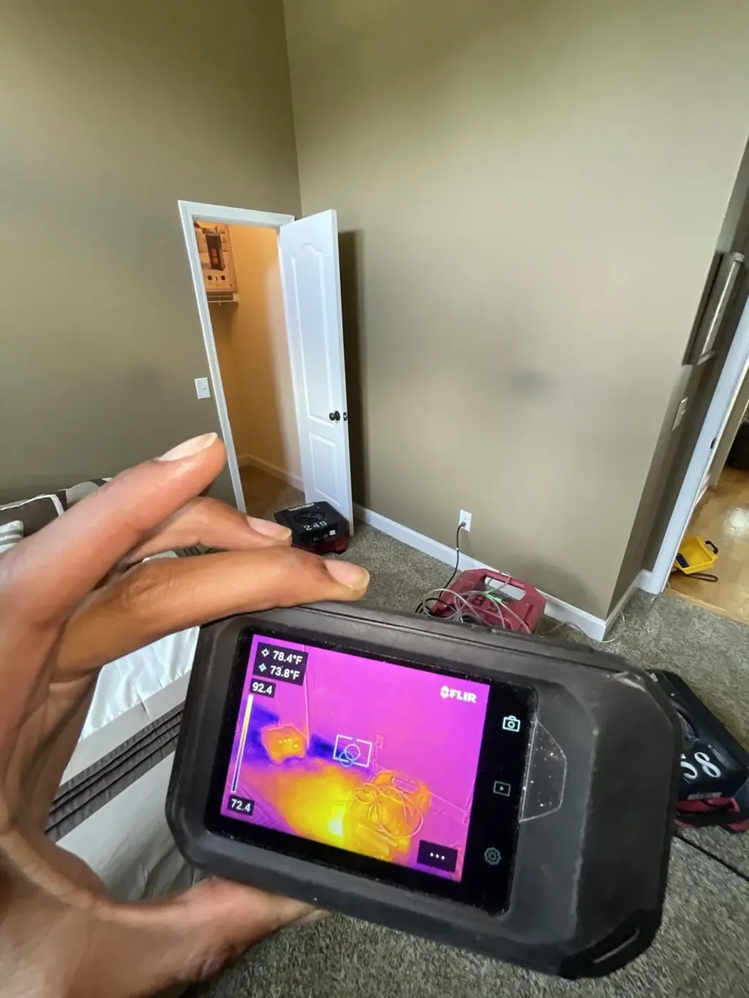 Thermal imaging and moisture mapping during a water damage inspection in Marietta, GA (3)